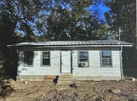 1608 Pentecost Rd, Kilgore, TX 75662