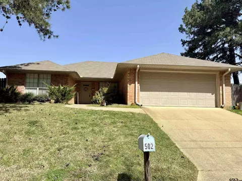 502 Sunnyside Dr, Overton, TX 75684