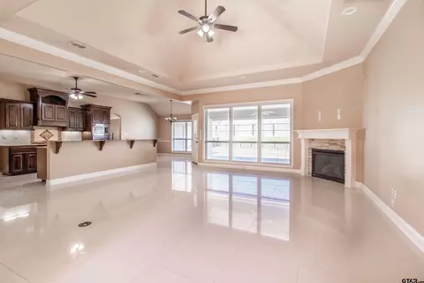 19510 Sara Ln, Flint, TX 75762 photo 4