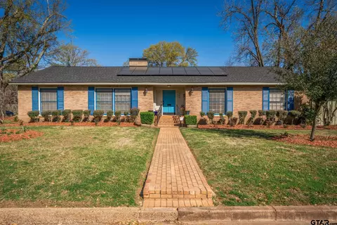 702 El Paso St, Jacksonville, TX 75766