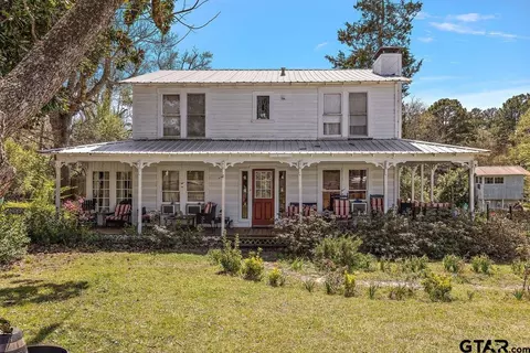 1634 E Johnson Dr, Rusk, TX 75785