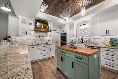 11900 Birdpoint Trl, Tyler, TX 75703