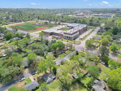 View/Area - 2324 E Devine, Tyler, TX 75701 photo 4 of 8
