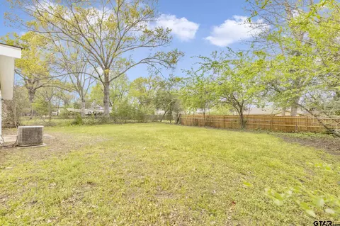 Exterior - 2324 E Devine, Tyler, TX 75701 photo 9 of 9