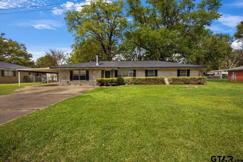 107 Evergreen St, Longview, TX 75604