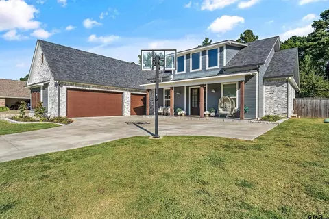 265 Stonebridge Ct, Gilmer, TX 75645 photo 3