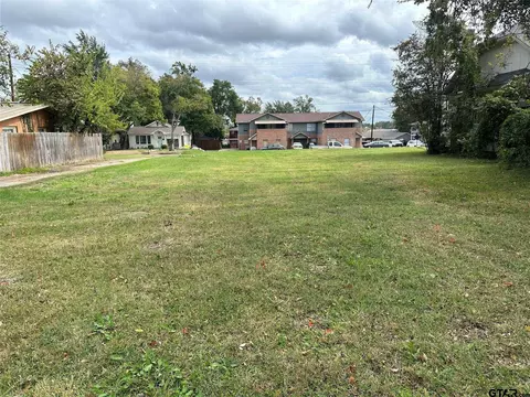 511 Church, Sulphur Springs, TX 75482