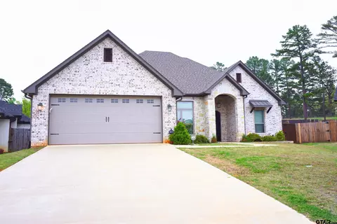 9173 Cave Branch Cv, Tyler, TX 75703