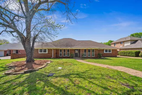 3407 Harwood Dr, Tyler, TX 75701