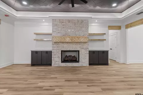 2053 Locklear Ln, Tyler, TX 75703 photo 4