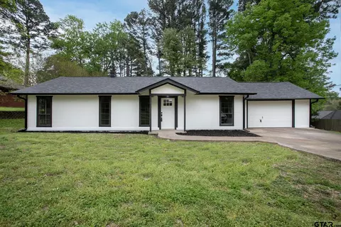 1512 W Tanglewood Dr, Hideaway, TX 75771