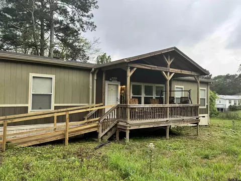 420 E Sexton St, Overton, TX 75684