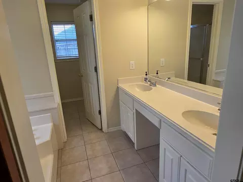104 Codee Ct, Mount Pleasant, TX 75455 photo 15