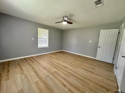 802 E Terrell Ave, Crockett, TX 75835 photo 19