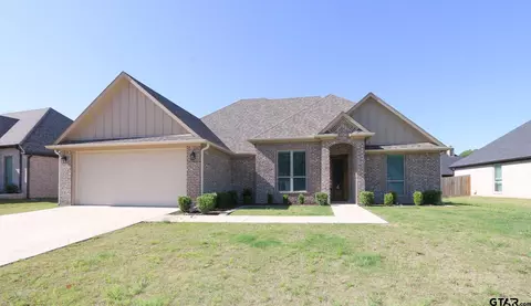11924 Gillian Ct, Tyler, TX 75703
