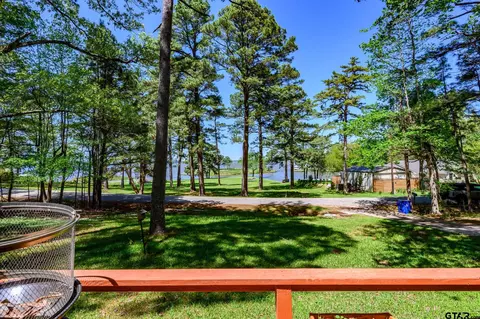 17745 Sunset Strip, Flint, TX 75762