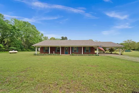 16501 N Elm St, Poynor, TX 75782