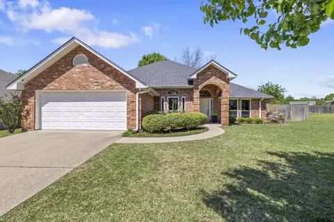 1913 Waterton Cir, Whitehouse, TX 75791