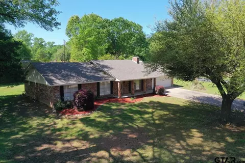 612 Rosemary St, Quitman, TX 75783