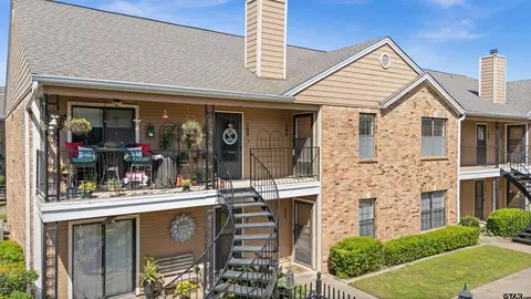 400 S Town Dr #104, Tyler, TX 75703
