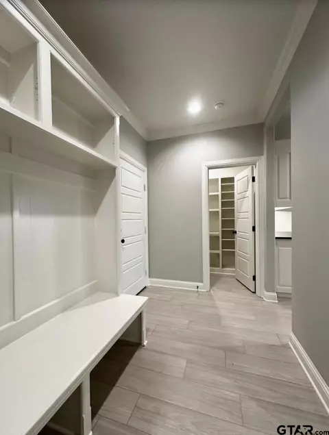Entry Way - 349 Brooks Dr, Gladewater, TX 75647 photo 6 of 7