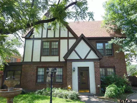 208 W Phillips St #300, Tyler, TX 75701
