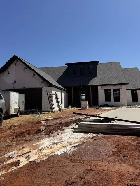 748 County Road 3807, Bullard, TX 75757