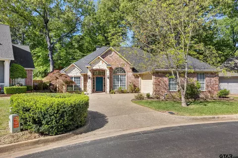 3819 Broadmoore Ct, Tyler, TX 75707