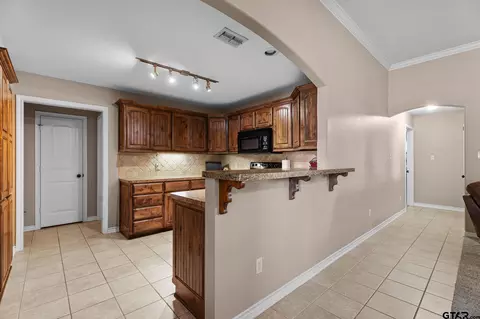 11684 Three Chimneys Dr, Flint, TX 75762 photo 9