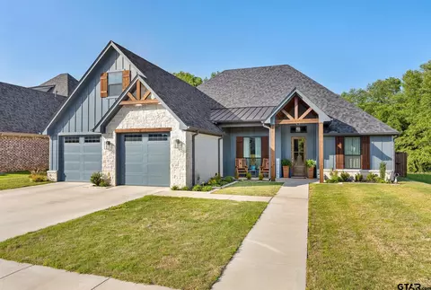 2575 Oak Creek Blvd, Tyler, TX 75703