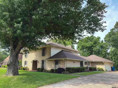 802 Circle Dr, Winnsboro, TX 75494