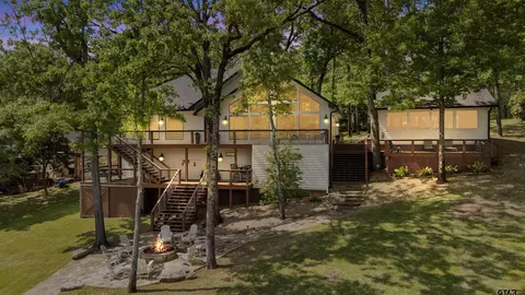 1545 Canadian, Scroggins, TX 75480