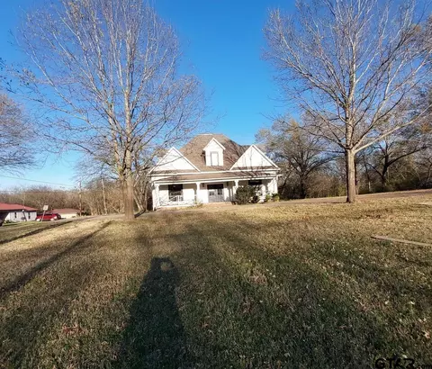 601 Holbrook St, Mount Vernon, TX 75457