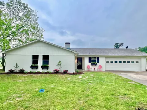 13719 Maple Dr, Tyler, TX 75709
