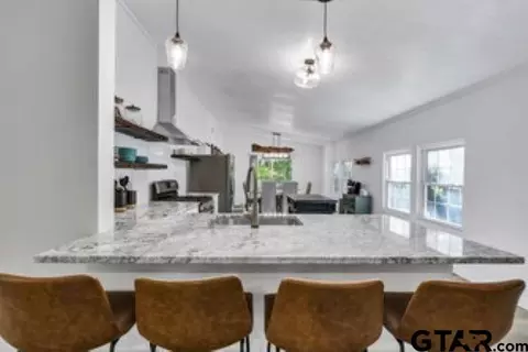 228 Stuart Dr, Karnack, TX 75661 photo 4