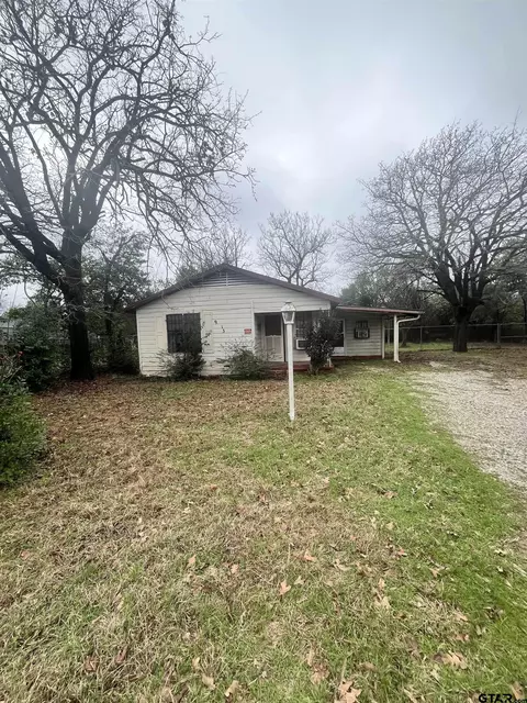 913 Crosby St, Tyler, TX 75701