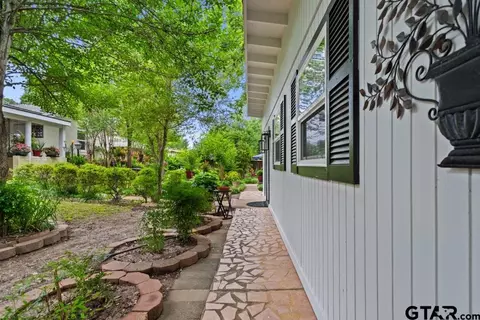 910 E Barbara, Tyler, TX 75701 photo 28