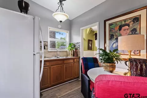 910 E Barbara, Tyler, TX 75701 photo 26