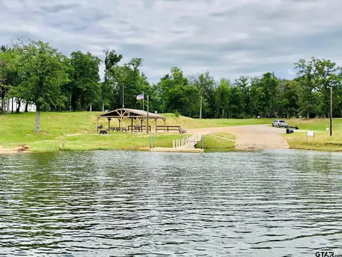 525 Comanche, Quitman, TX 75783 photo 27