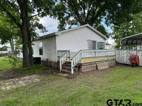 525 Comanche, Quitman, TX 75783 photo 5