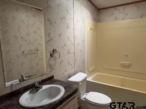 525 Comanche, Quitman, TX 75783 photo 14