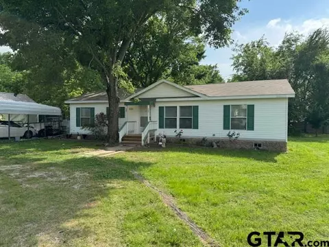 525 Comanche, Quitman, TX 75783
