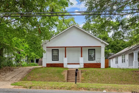 1004 Erwin St, Tyler, TX 75702