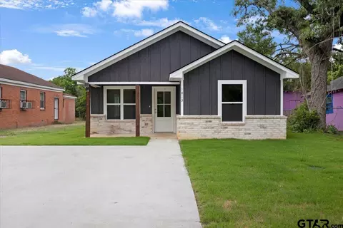 1013 Britton Ave, Tyler, TX 75701