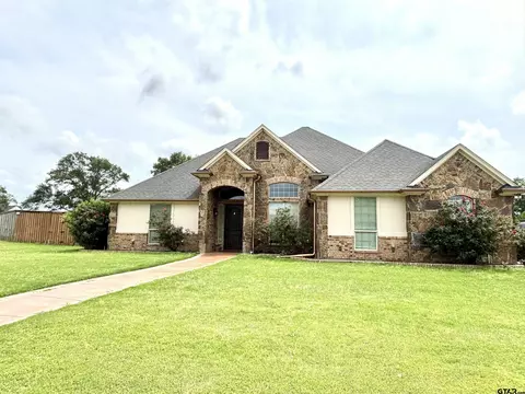 182 Zambezi Ln, Bullard, TX 75757