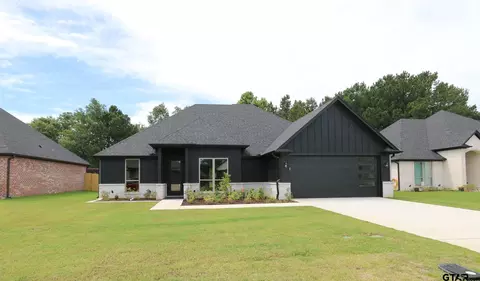 11917 Gillian Ct, Tyler, TX 75703
