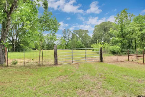 5424 Cr 385, Tyler, TX 75708