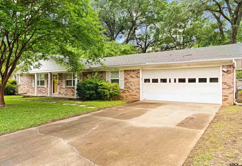 1807 Buckner St, Longview, TX 75604