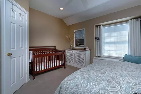 1014 Lovers Ln, Longview, TX 75604 photo 33
