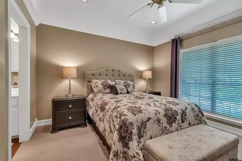 1014 Lovers Ln, Longview, TX 75604 photo 35